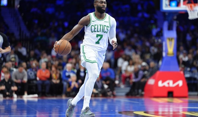 马祖拉：杰伦·布朗对比赛阅读判断做得很棒 他一直很重视这一点